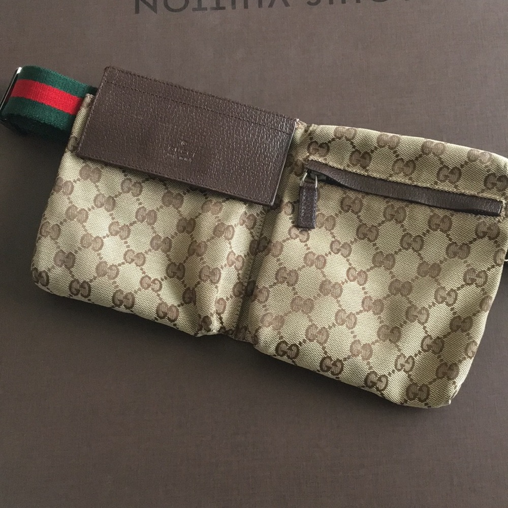 Authentic Gucci fanny pack